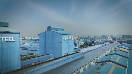 KG동부제철 공장 전경. <KG동부제철 제공>